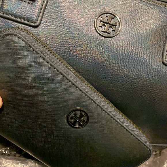 Tory Burch (RARE OLOGRAM SET) - Picture 1 of 13
